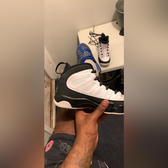 Air Jordan 9 university blue, air Jordan 6 infrared - Picture 10 of 12